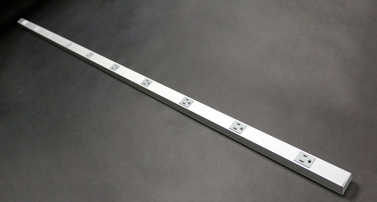 AL20GB606TR - Wiremold - AL20GB606TR Alumninum Plugmold Tamper Resistant Multioutlet System 6 ft in Aluminum