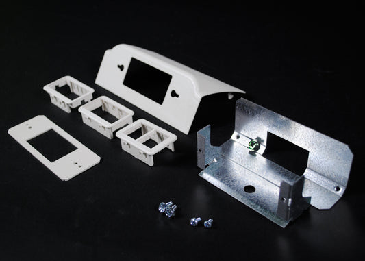 DSDWNS-BK - Wiremold - DSDWNSBK Downward Ortronics Device Plate Fitting in Black