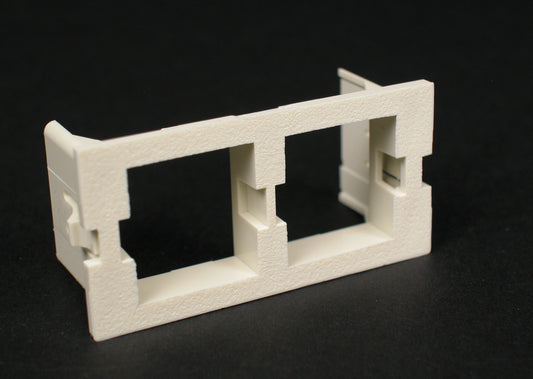 CM2-U2ATT-WH - Wiremold - CM2U2ATTWH CM 2A Dual Systimax Avaya Unloaded Module in White