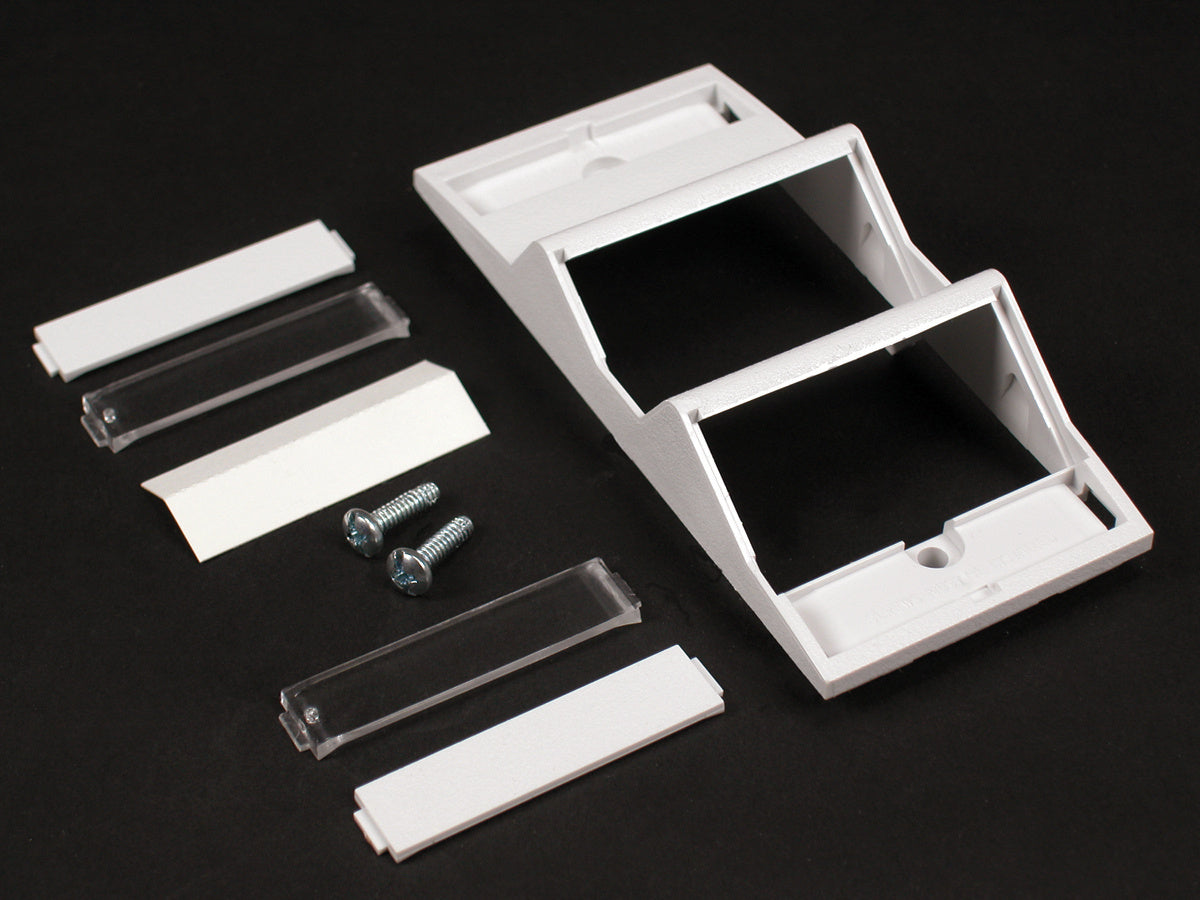 CM-ARA - Wiremold - CMARA CM Angled Raceway Adapter in Ivory