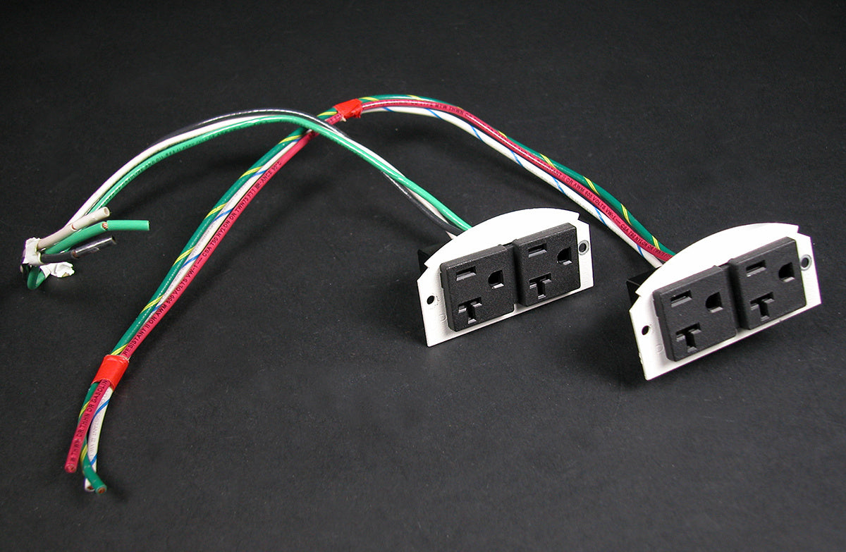 68REC - Wiremold - 68REC Evolution 6AT 20A Duplex Receptacles