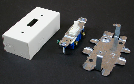 V57240 - Wiremold - V57240 15A 125V Single Pole Switch and Box Fitting