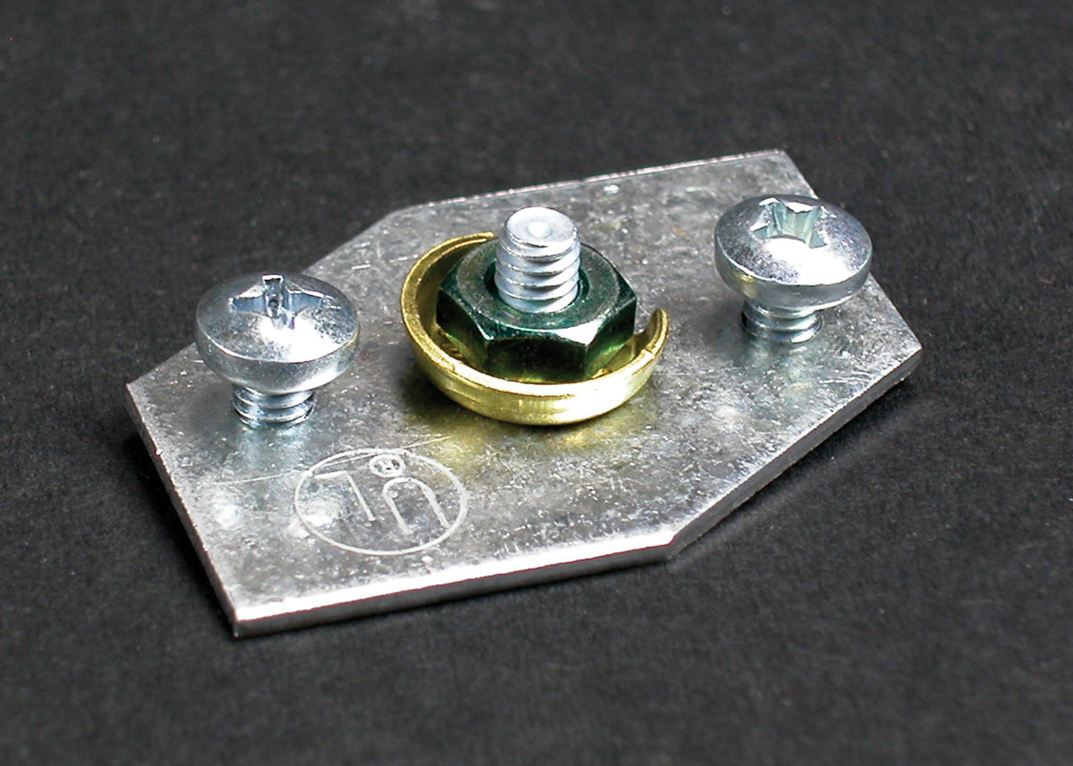 AL5209 - Wiremold - AL5209 Large MultiChannel Raceway Grounding Adapter Fitting