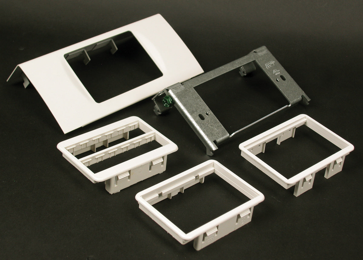 DS4047MAB-BK - Wiremold - DS4047MABBK Single Channel MAB Device Plate Fitting in Black