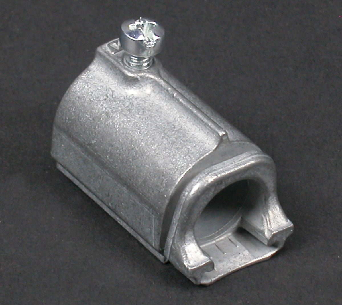5791 - Wiremold - 5791 EMT Connector Fitting