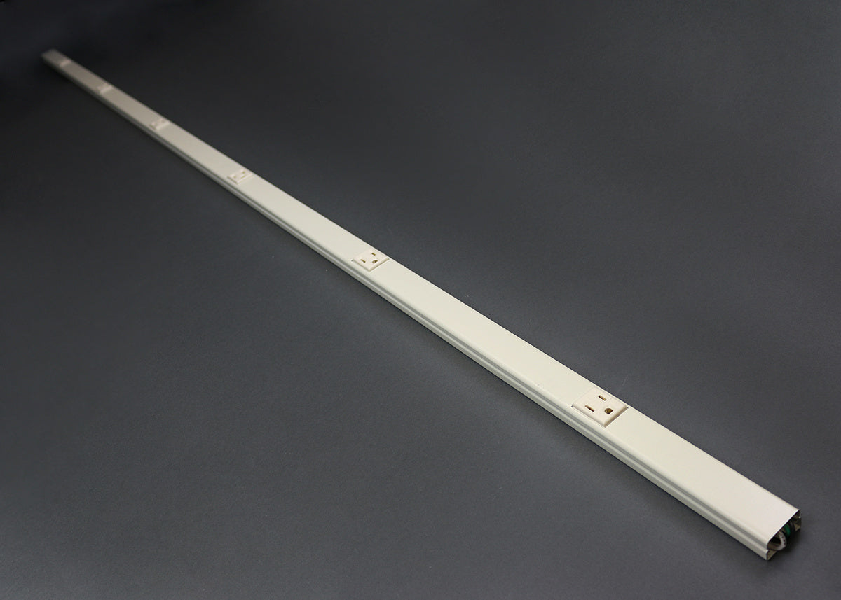 V20GBA612 - Wiremold - V20GBA612 Steel Plugmold Multioutlet System in Ivory
