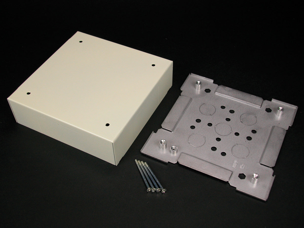 V3028 - Wiremold - V3028 3000 Utility Box Fitting in Ivory