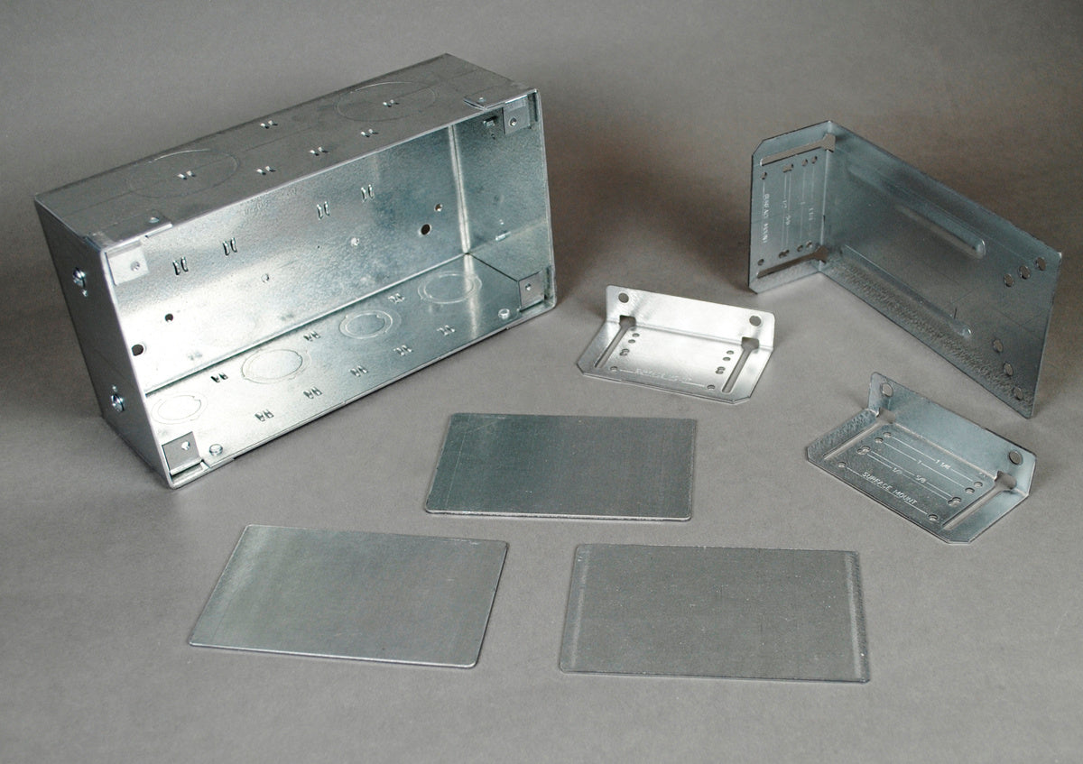 WSA42-4 - Wiremold - WSA424 WallSource Four Gang Box with Divider and Mounting Brackets