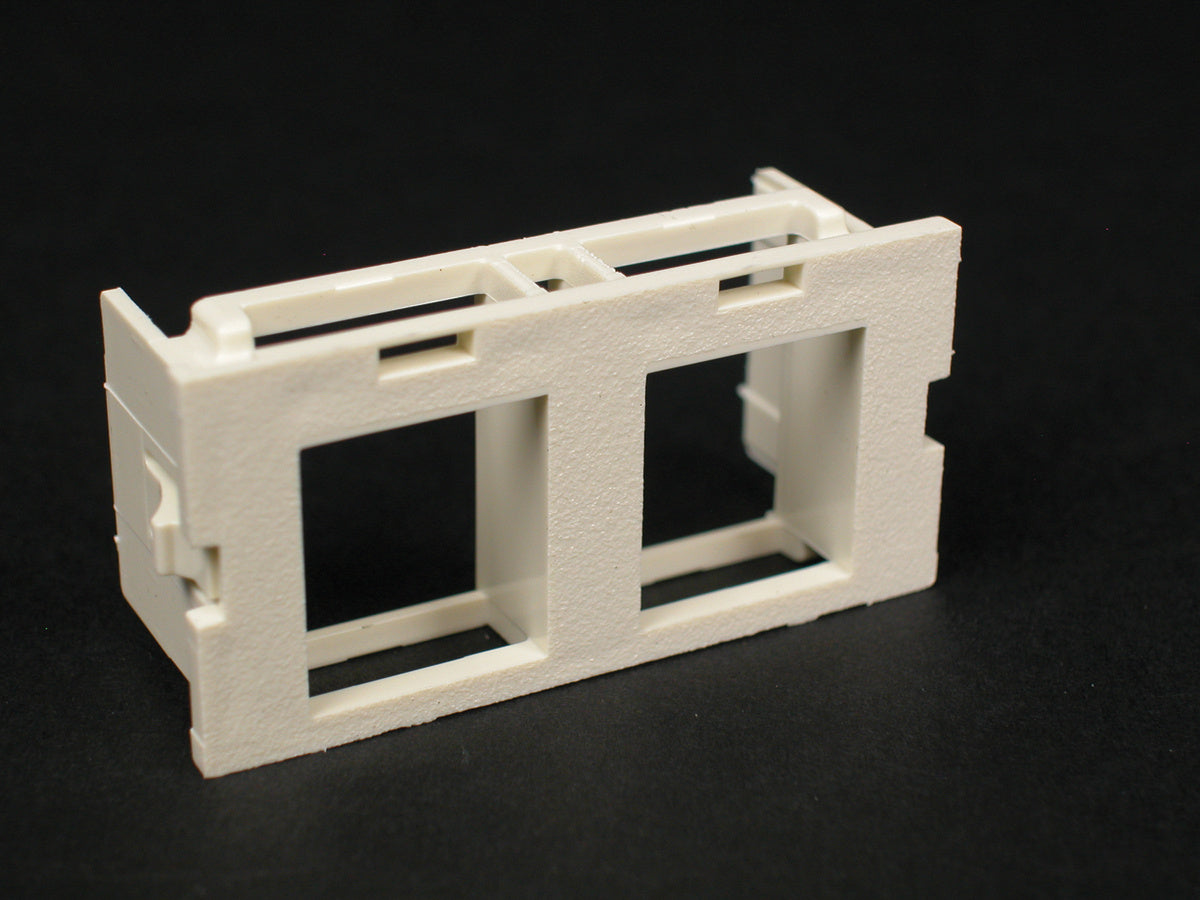 CM2-U2AMP-GY - Wiremold - CM2U2AMPGY CM 2A Unloaded Single AMP Netconnect Module in Gray