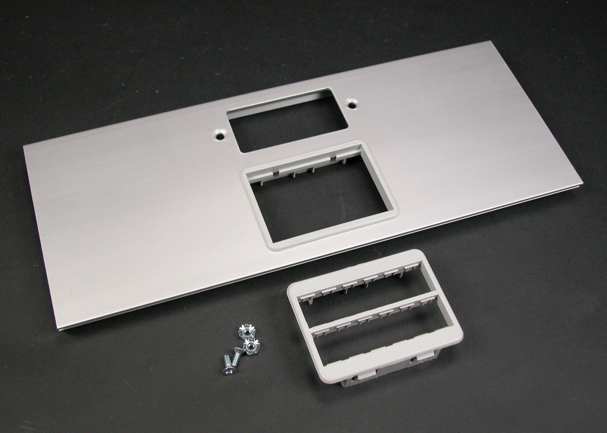 AL5256-GMABRT - Wiremold - AL5256GMABRT Large MultiChannel Raceway GFCI and Ortronics Cover Plate