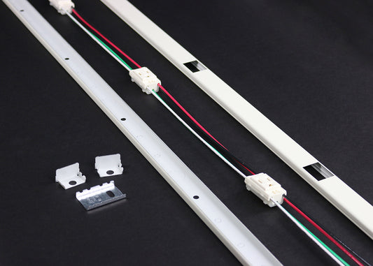 V20GB30 - Wiremold - V20GB30 Steel Plugmold Multioutlet System in Ivory