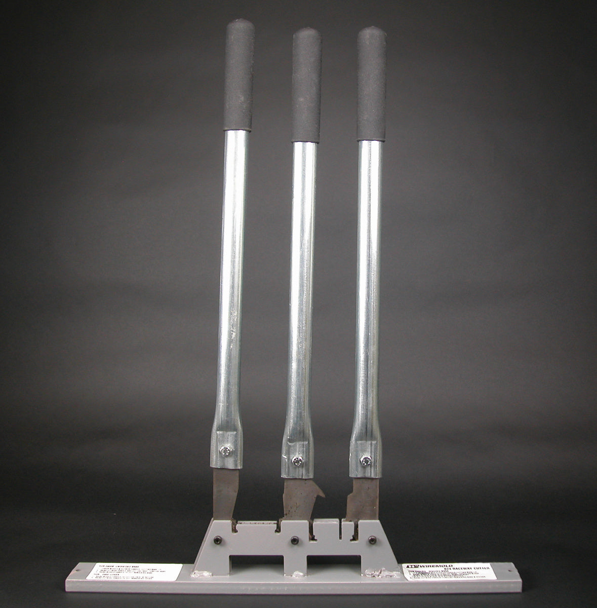 624 - Wiremold - 624 2400 Raceway Base and Cover Cutter