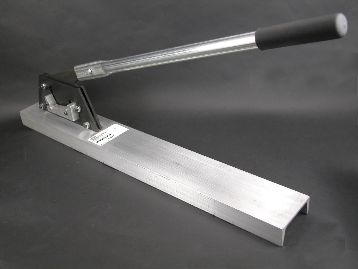 640DS - Wiremold - 640DS DS4000 Raceway Cutter Fitting