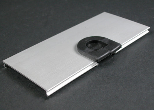 AL3356Z - Wiremold - AL3356Z Grommeted Cover Plate