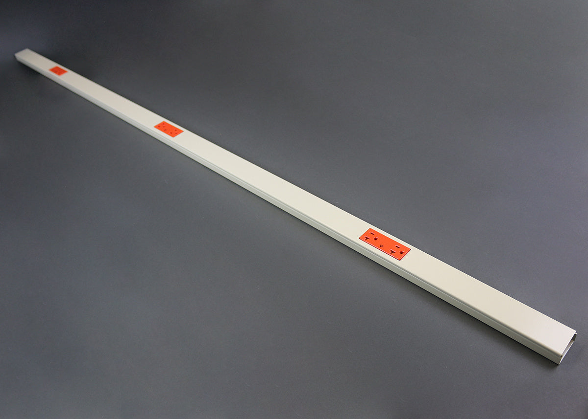 24S7224IGX99IV - Wiremold - 24S7224IGX99IV Steel Plugmold Multioutlet Strip