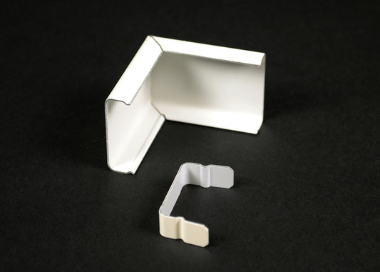 BK2018C - Wiremold - BK2018C 2000 External Elbow Cover Fitting in Black