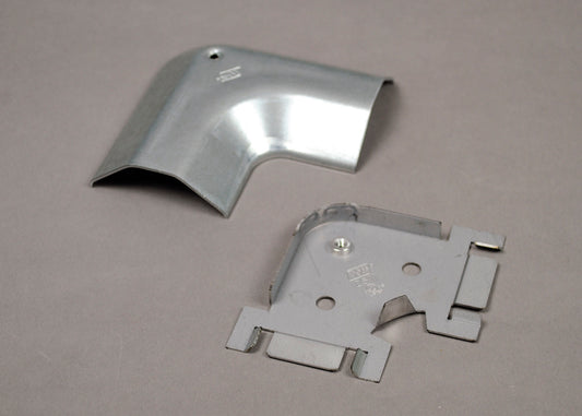 2611 - Wiremold - 2611 Overfloor Raceway 90 Degree Flat Elbow