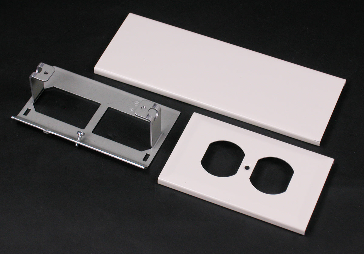 30TP-B - Wiremold - 30TPB Duplex Receptacle Device Cover in Ivory