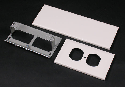 30TP-B - Wiremold - 30TPB Duplex Receptacle Device Cover in Ivory