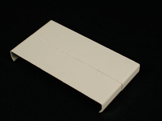 G3006E - Wiremold - G3006E 3000 Cover Clip Fitting in Gray