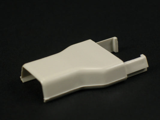 889A-WH - Wiremold - 889AWH 800 Reducing Connector Fitting in White