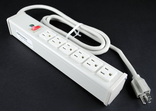 R612 - Wiremold - R612 PlugIn Outlet Center Unit