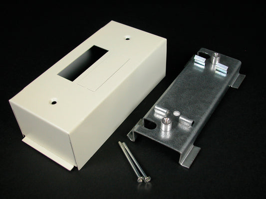 V3046KD - Wiremold - V3046KD 3000 Circuit Breaker Housing Fitting in Ivory