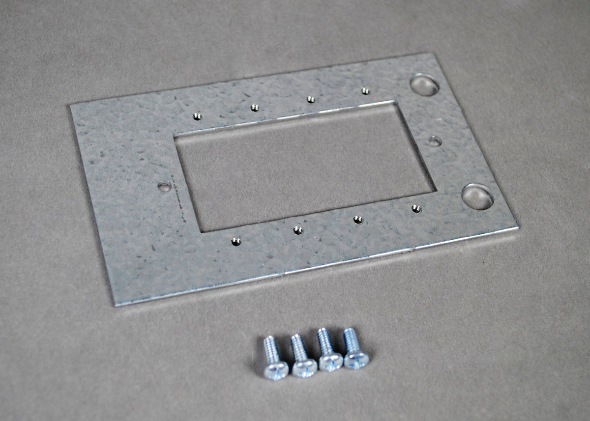 CRFB-MAAP-4 - Wiremold - CRFBMAAP4 Center AVIP Plate