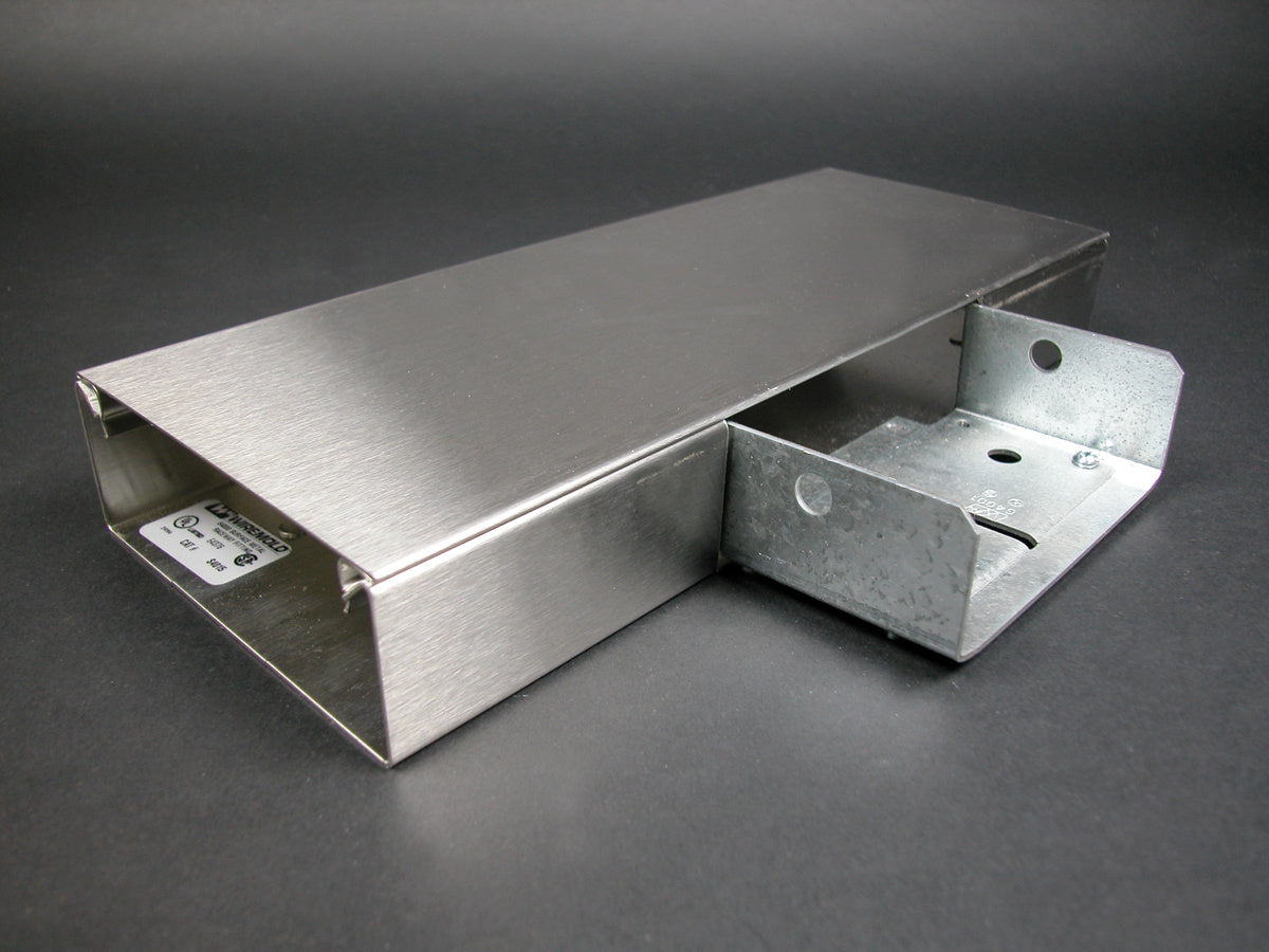 S4015 - Wiremold - S4015 Tee Fitting