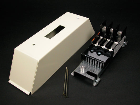 V3046KTSQ - Wiremold - V3046KTSQ 3000 Circuit Breaker Housing Fitting in Ivory