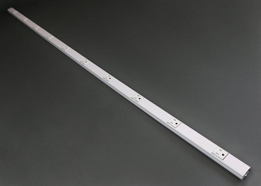 WH20GB506TR - Wiremold - WH20GB506TR Tamper Resistant Plugmold Multioutlet System in White