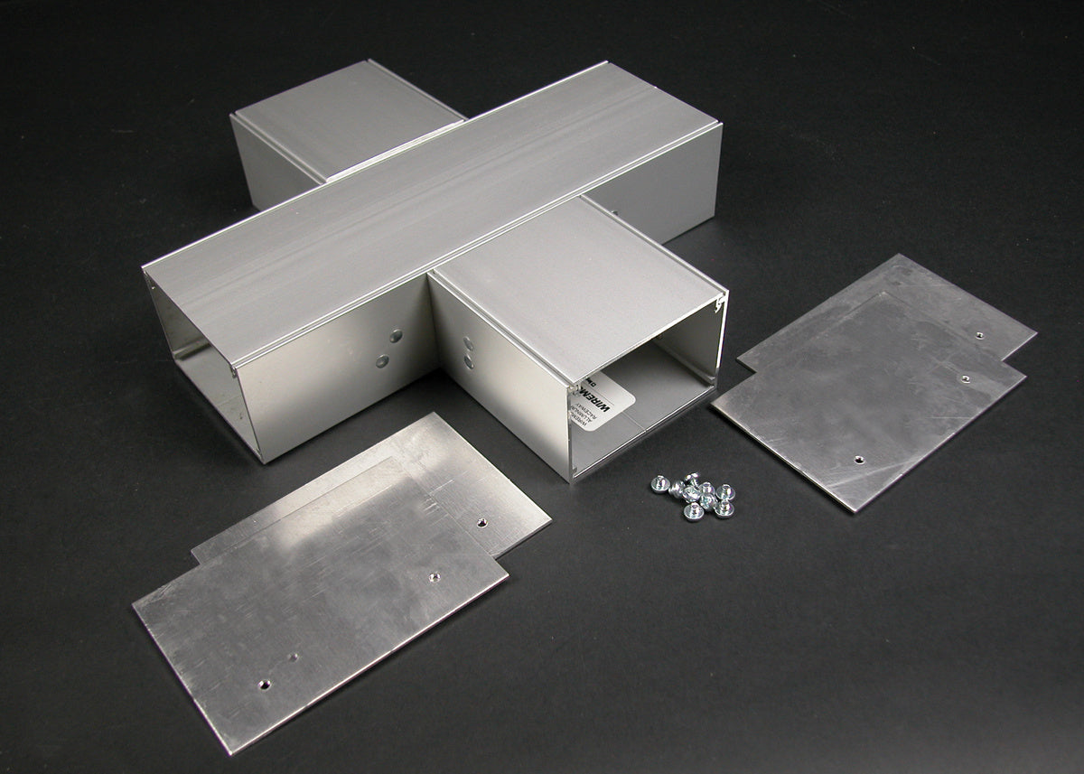 AL3316 - Wiremold - AL3316 Cross Fitting