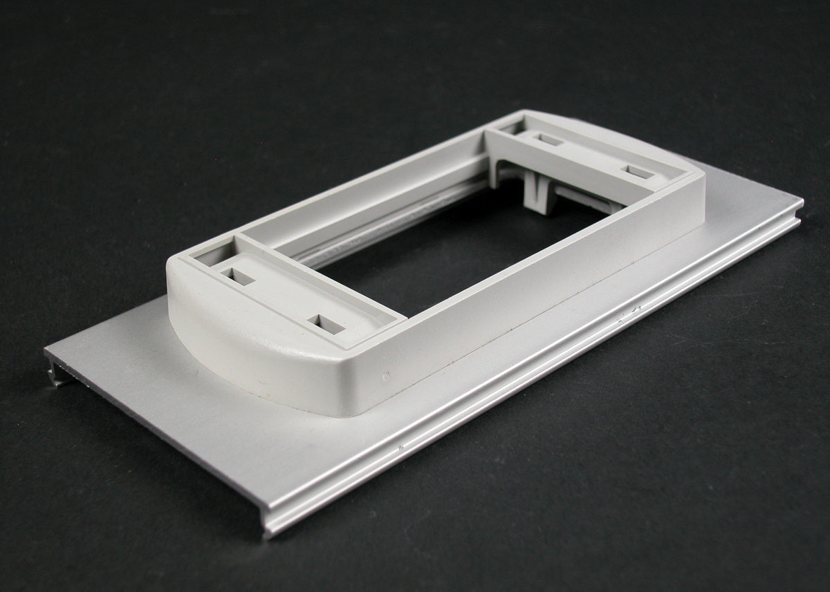 AL3356-ACTLPB - Wiremold - AL3356ACTLPB Low Profile Adapter Cover Plate