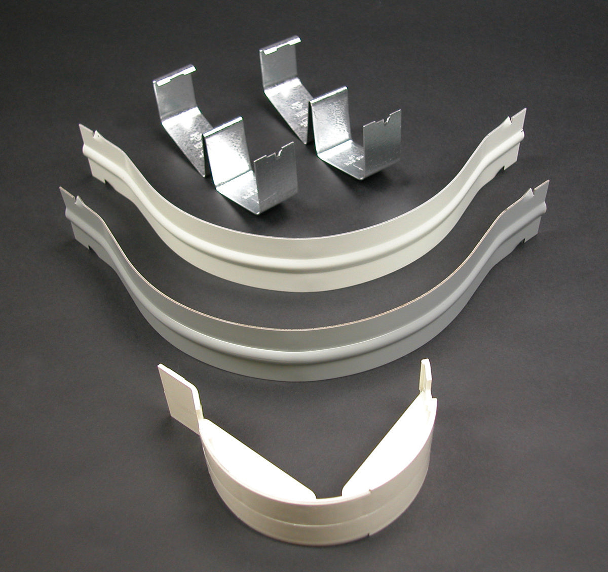 4011DRI - Wiremold - 4011DRI 4000 Radiused Insert for Divided Flat Elbow Fitting