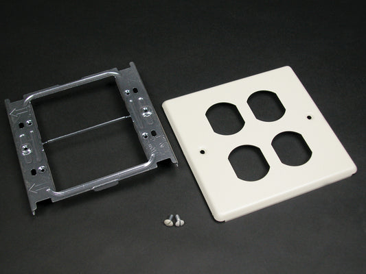 V4047BB - Wiremold - V4047BB 4047 Two Gang Cover Two Duplex Receptacles Fitting in Ivory