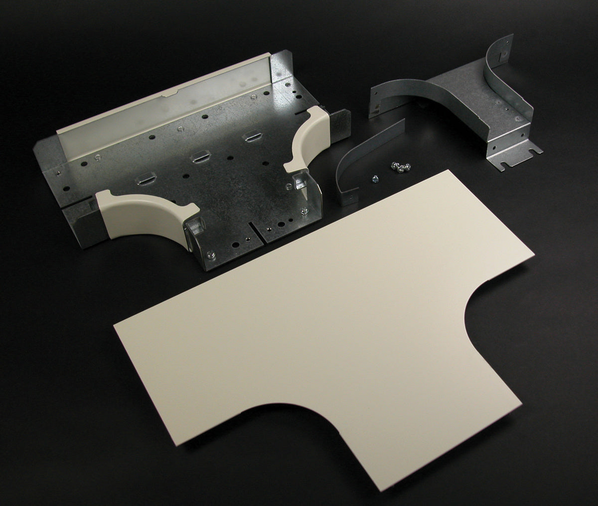 V4015DFO - Wiremold - V4015DFO 4000 Radiused Full Capacity Divided Tee Fitting in Ivory