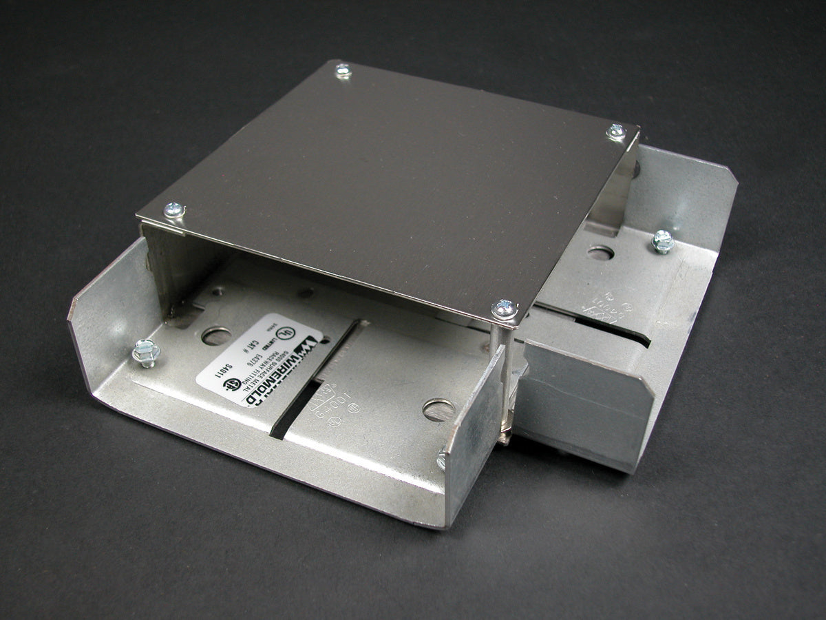 S4011 - Wiremold - S4011 Flat Elbow Fitting