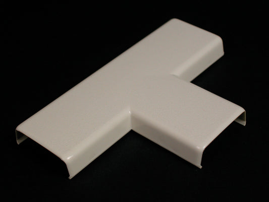 815-WH - Wiremold - 815WH 800 Tee Fitting in White