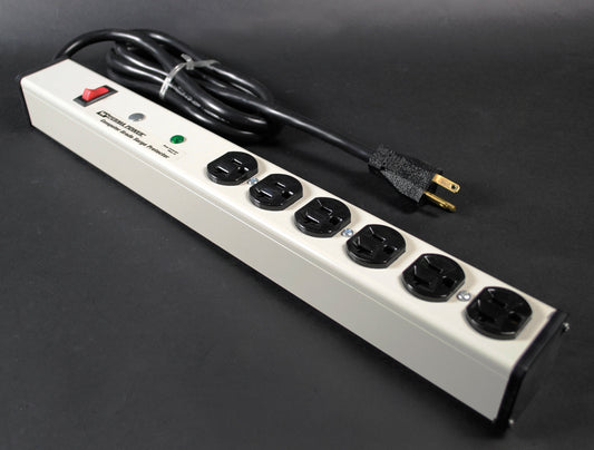 M620BZLS-15 - Wiremold - M620BZLS15 PlugIn Outlet Center Unit