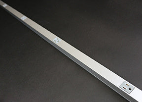 AL20GB512TR - Wiremold - AL20GB512TR Alumninum Plugmold Tamper Resistant Multioutlet System in Aluminum