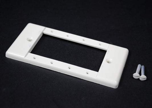 5507MAAP-FW - Wiremold - 5507MAAPFW 5500 Extron MAAP Faceplate Fitting in Fog White