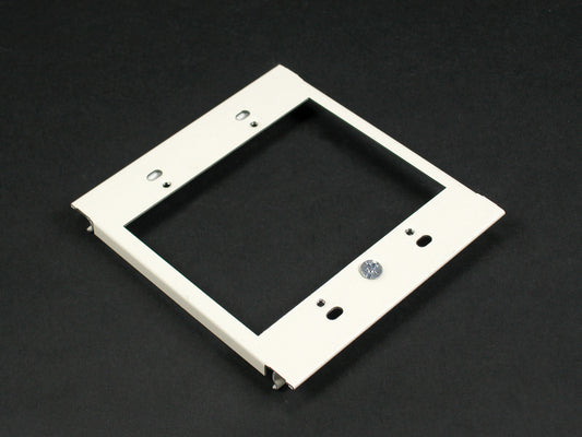 V6007C-2 - Wiremold - V6007C2 6000 Two Gang Device Plate Fitting in Ivory