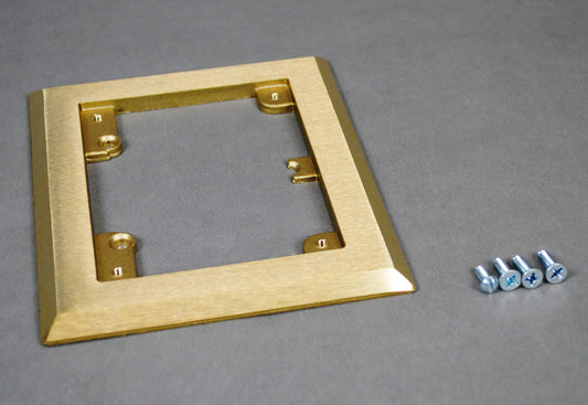 S124B - Wiremold - S124B Source I Carpet Flange