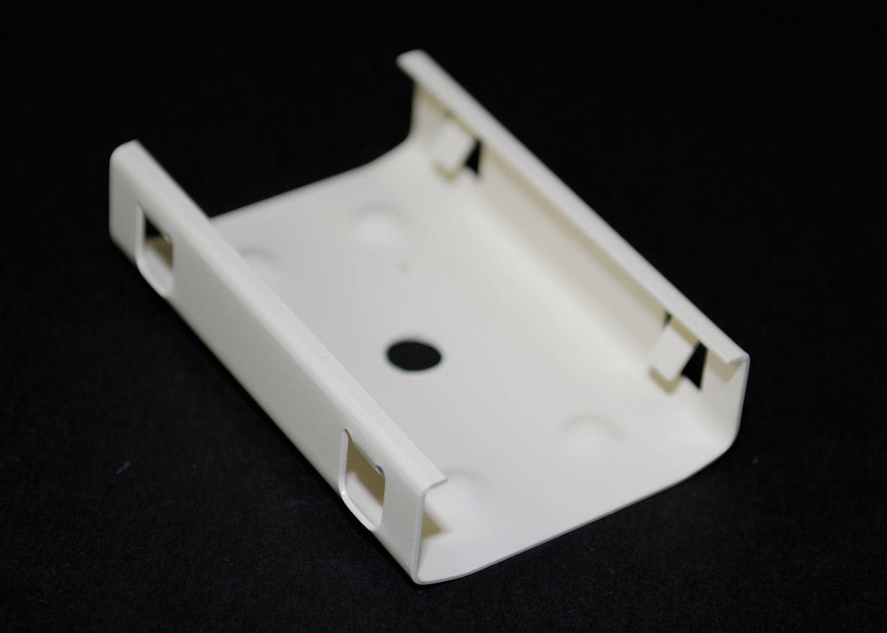 V2003 - Wiremold - V2003 Supporting Clip Fitting in Ivory