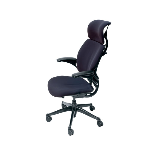CHAIR-CF1-B - Middle Atlantic - Contour Freedom Chair
