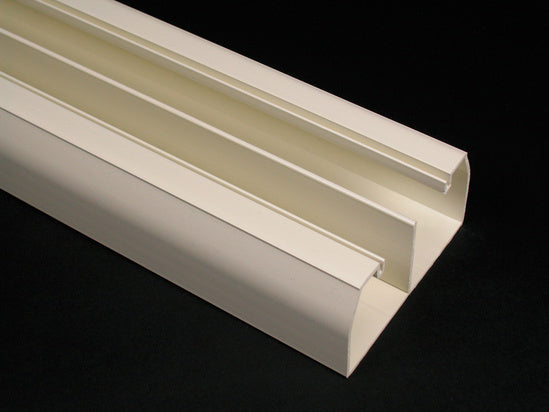 40N2B08WH CableSmart 40N2 Two Compartment Raceway Base in White