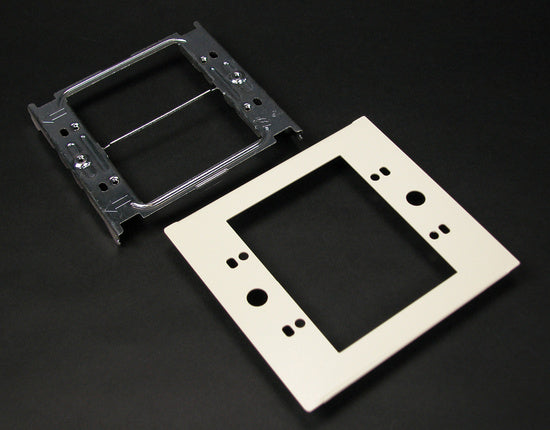 V4047C-1 4047 One Gang Device Plate Fitting in Ivory