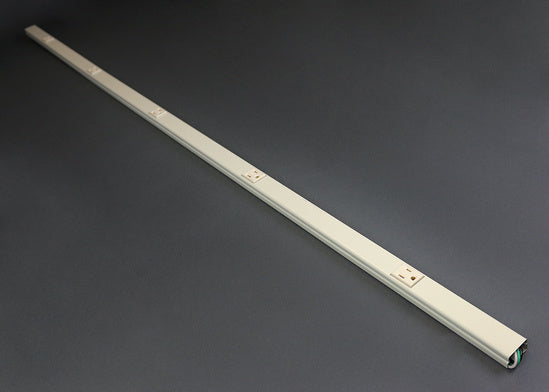 V20GB512 Steel Plugmold® Multioutlet System in Ivory