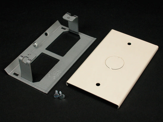 V3036HE 3000 Blank Cover Fitting in Ivory