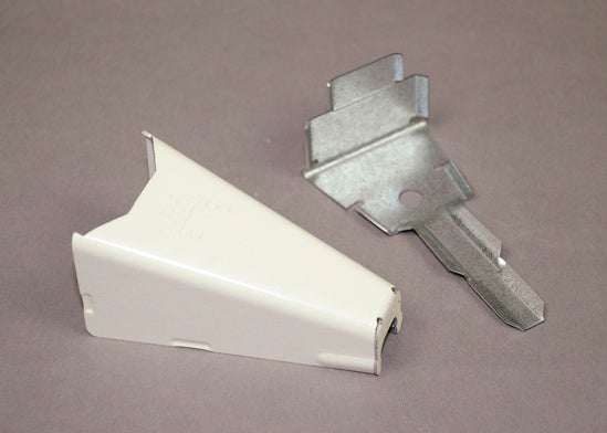 V1517B Overfloor Raceway Adapter Fitting